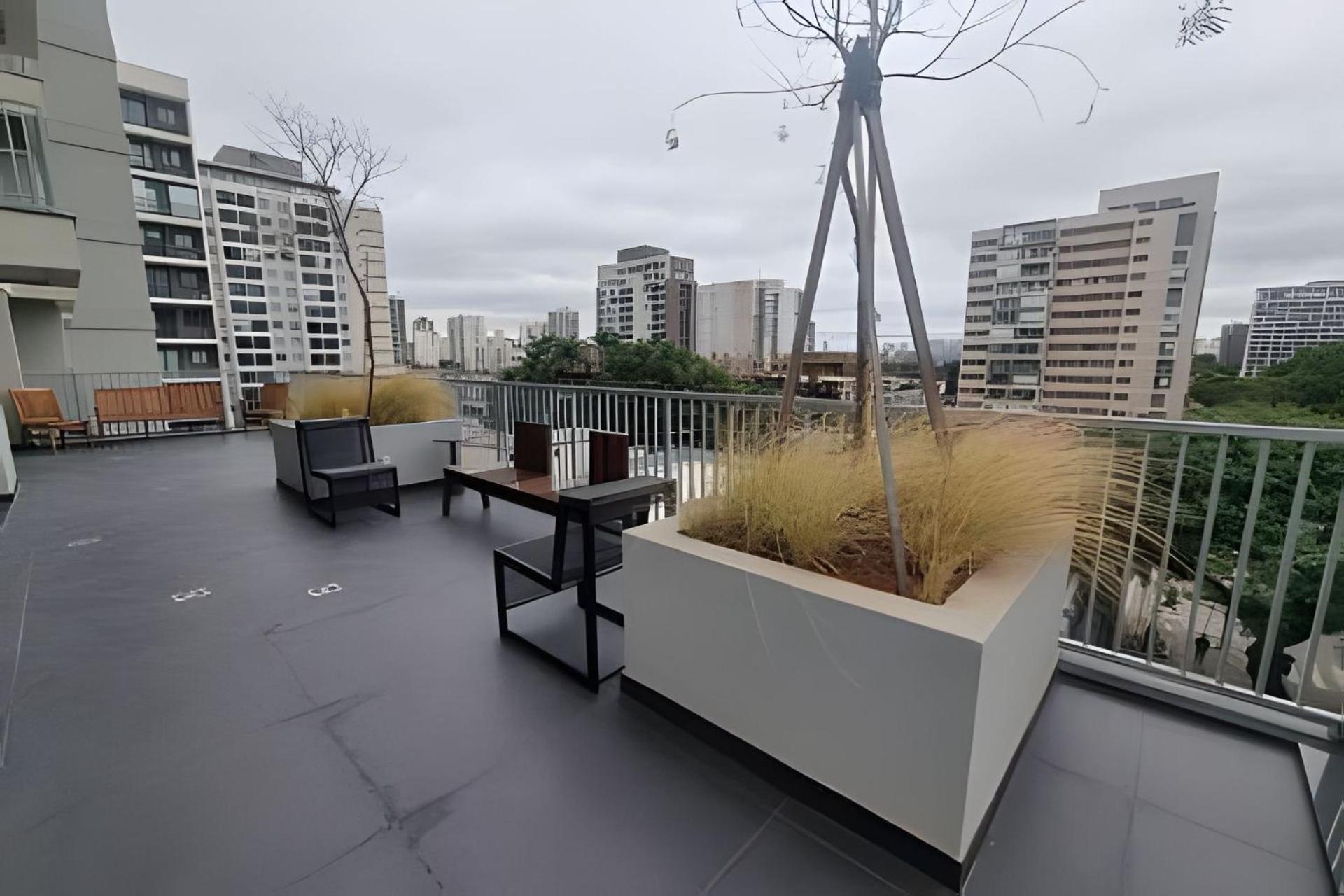 Em Moema Apartamento *